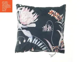 Dekorativ pude med blomstermotiv (str. 42x42 cm)
