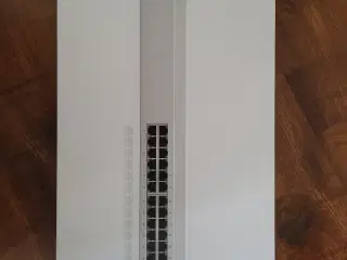 Ubiquiti Unifi Switch 24