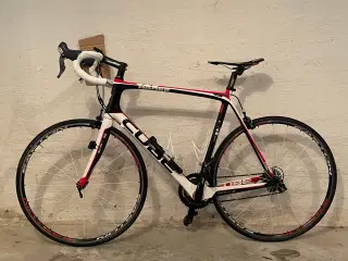 🚴‍♂️ Ful Carbon Cube | Ultegra | 62 cm | 20 gear 