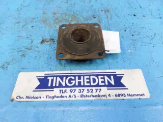 Hydrema 906 Motorstøtte 