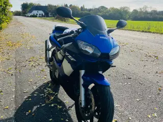 Yamaha r6