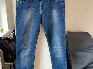 Pieszak Jeans som nye