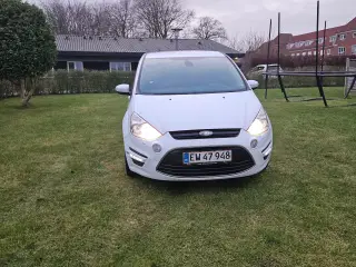 Ford S Max