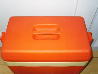 DEN SEJESTE RETRO KØLETASKE/BOKS.