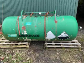 Ammoniak tank 