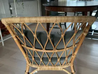 Smuk lænestol i flet fra IKEA Stockholm 2017