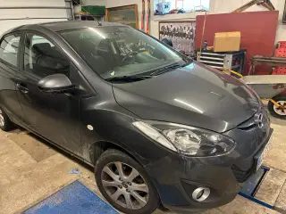 Mazda 2 1,3 Takara Edition