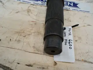 Ford 6600 PTO Tap 1000 RPM D2NNB728B