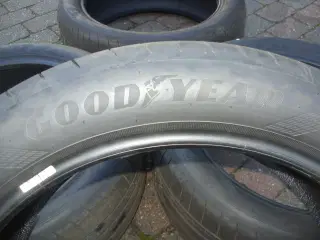sommerdæk Goodyear 255I45 20