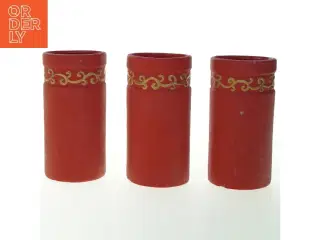 Sæt af 3 røde dekorerede vaser (str. 18 cm. 3 styk)