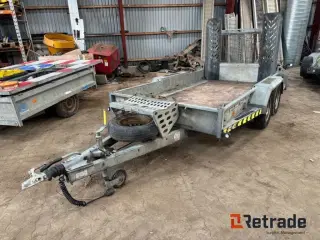 Brian James 27xtfb 2700kg Trailer med slisker