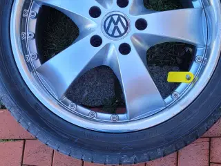 VW fælge med dæk