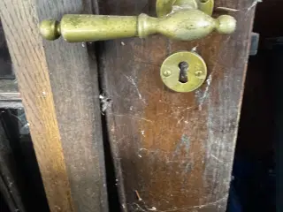 Dør, dørkarm, egetræs dør, køkkenlåge