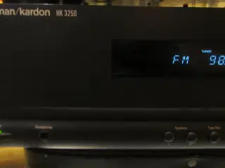 HARMAN KARDON  HK5250 og HD7450