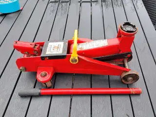 Donkraft 2 T.