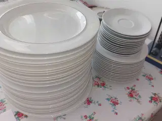 Blå kant porcelæn 