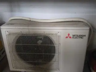 Varmepumpe luft luft  AP 25 Mitsubishi 