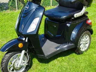 VGA SCOOTER Tres 3 hjulet 