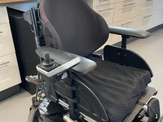 Elektrisk kørestol: Invacare TDX SP2