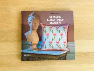 Klassisk Korsstingsbroderi  -  Ingrid Plum