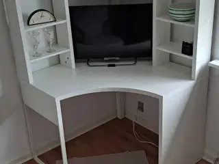 Hjørneskrivebord 
