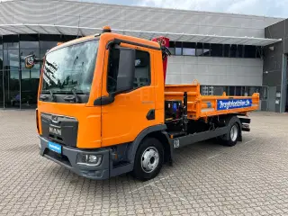 MAN TGL 8.220, Tip-kran