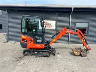 Kubota KX019-4 tiltman og 3 skovle kun kørt 912timer