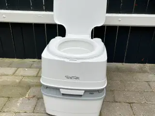 Camping toilet