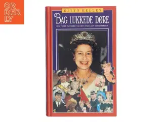 Bag lukkede døre : den fulde sandhed om den engelske kongefamilie af Kitty Kelley (Bog)