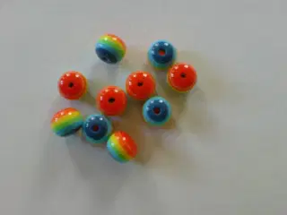 Nye regnbuestribet perler ( 8 mm )