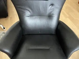 Helt ny og ubrugt læderstol sælges