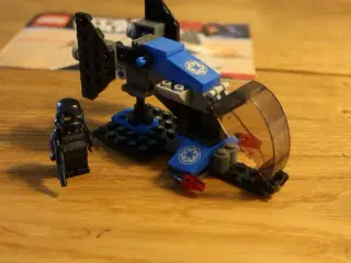 Star Wars 7667 Imperial dropshop