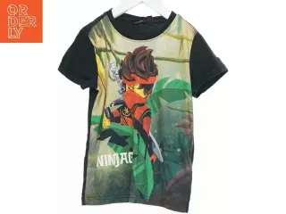LEGO Ninjago T-shirt fra Lego (str. 122)
