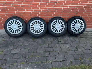 16” Renault vinterhjul med gode vinterdæk på