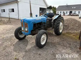 Veterantraktor Fordson Dexta