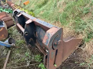 Manitou 3 ien skovl