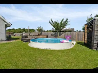 Kæmpe pool 