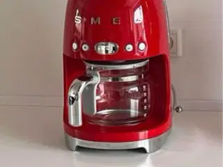 KAFFEMASKINE SMEG