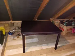 Sofabord med tillægsplader