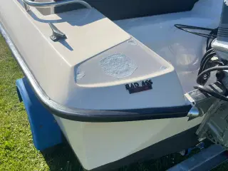Speedbåd Fletcher 70 hk med bådtrailer