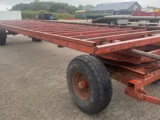 Ukurant Halmvogn