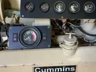 Commings   Diesel 200hk.