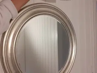 Stort rundt spejl