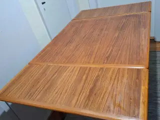 Spisebord 
