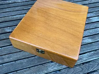 Cigarkasser med rumdeler ca 1940