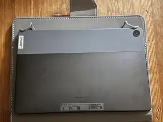 Lenovo tab M10