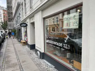 Butikslokale i det charmerende Elmegade kvarter