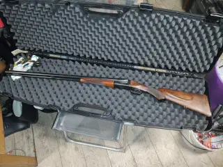 Haglgevær the hunters gun 