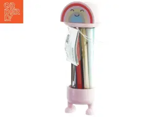 Beholder med regnbue design fra Tiger (str. 17x5 cm)