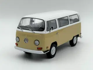 1971 VW T2a "Early Bay" Bus Limited Edition 1:18